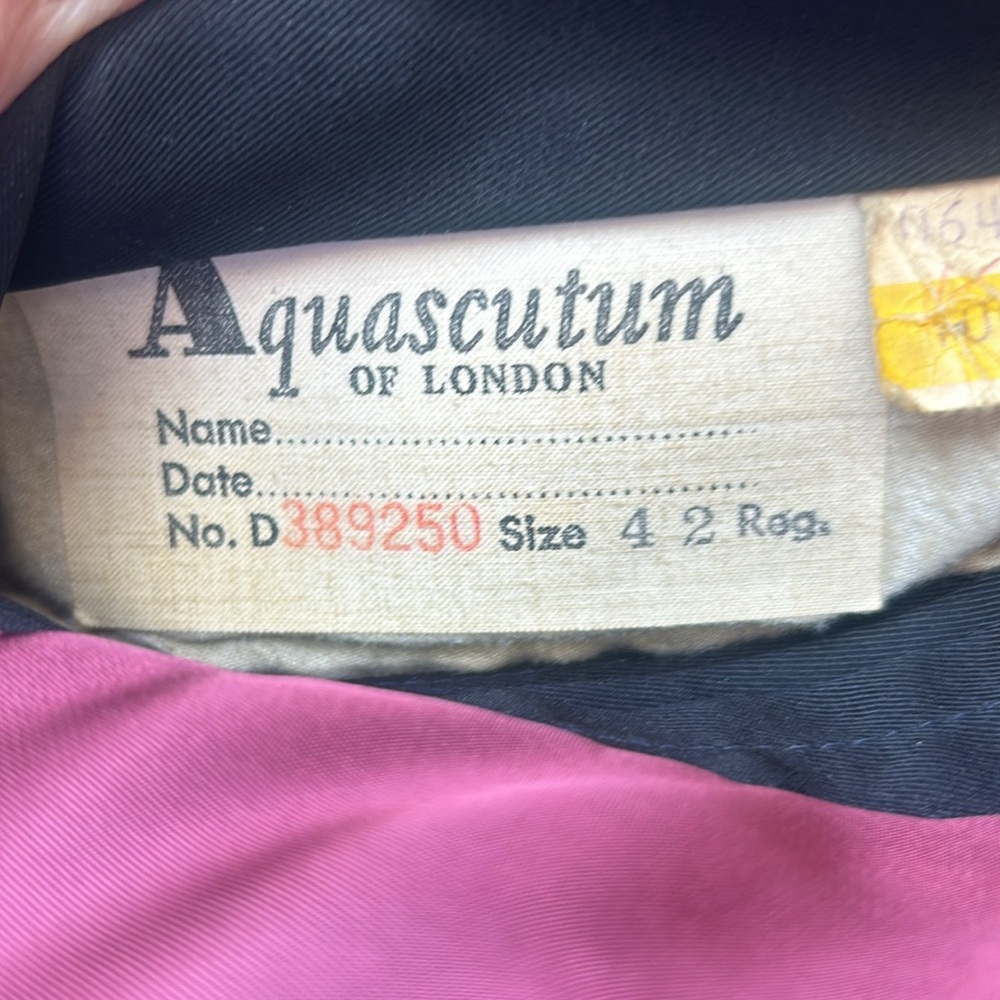 Aquascutum London Black Trench Coat Classic Style - Picture 5 of 8